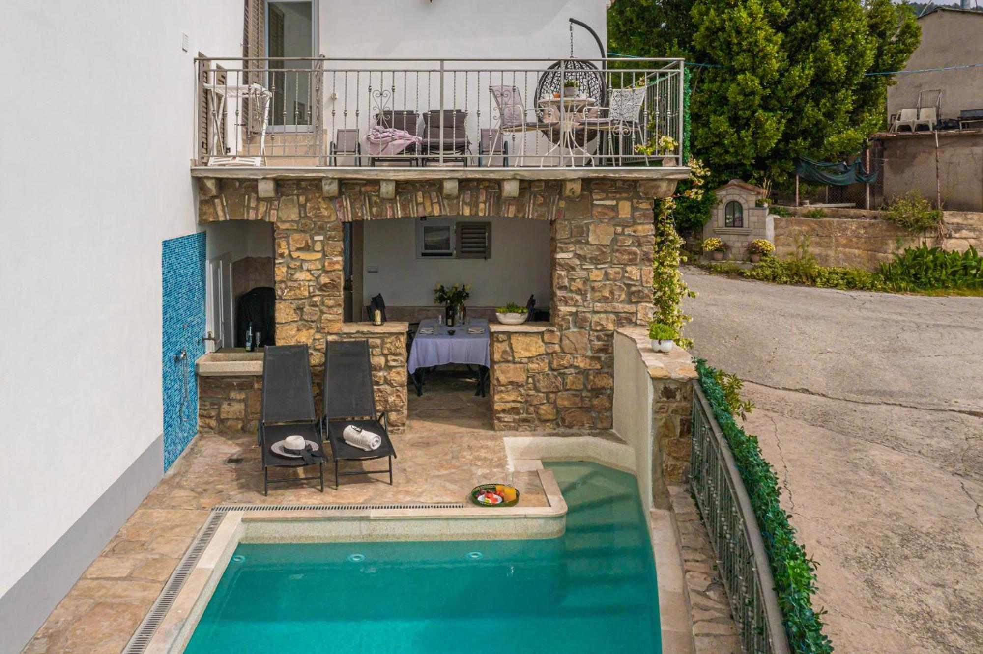 Holiday Home Belveder Motovun With Heated Pool Livade Esterno foto